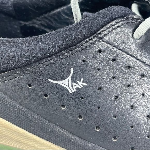 ECCO Biome Lite Black Yak Leather Cross Training Sneaker Shoe EU38 Womens 7 - Picture 8 of 9